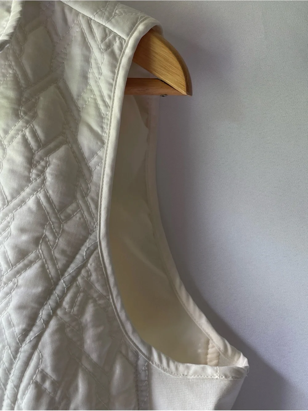 Allison Daley Cream Quilted Zip-Front Women’s Vest